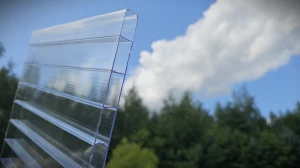 Płyta poliwęglanowa komorowa 16 mm Multiclear Box Wall HG bezbarwna 980x3000 mm 1xUV 